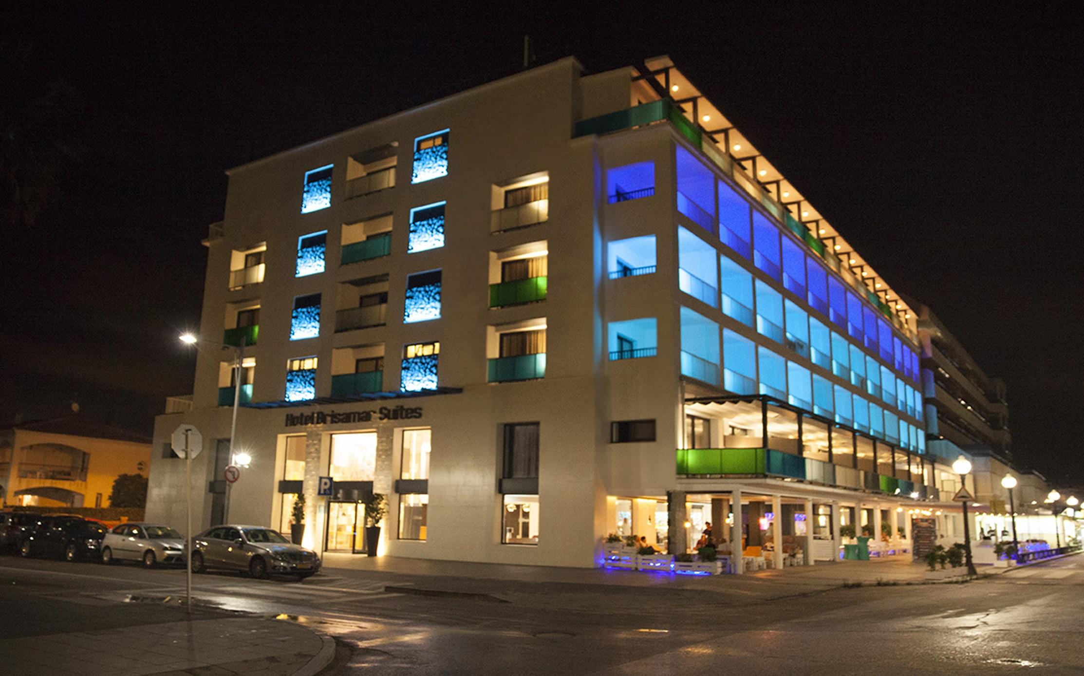 Hotel Brisamar Suites Coma-Ruga Extérieur photo